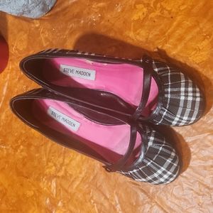 Cute Mary Jane shoes for work and play